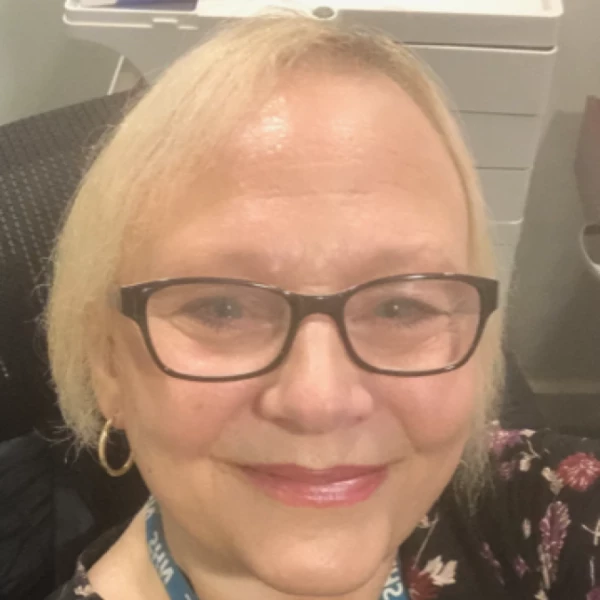 Lynn Maclean